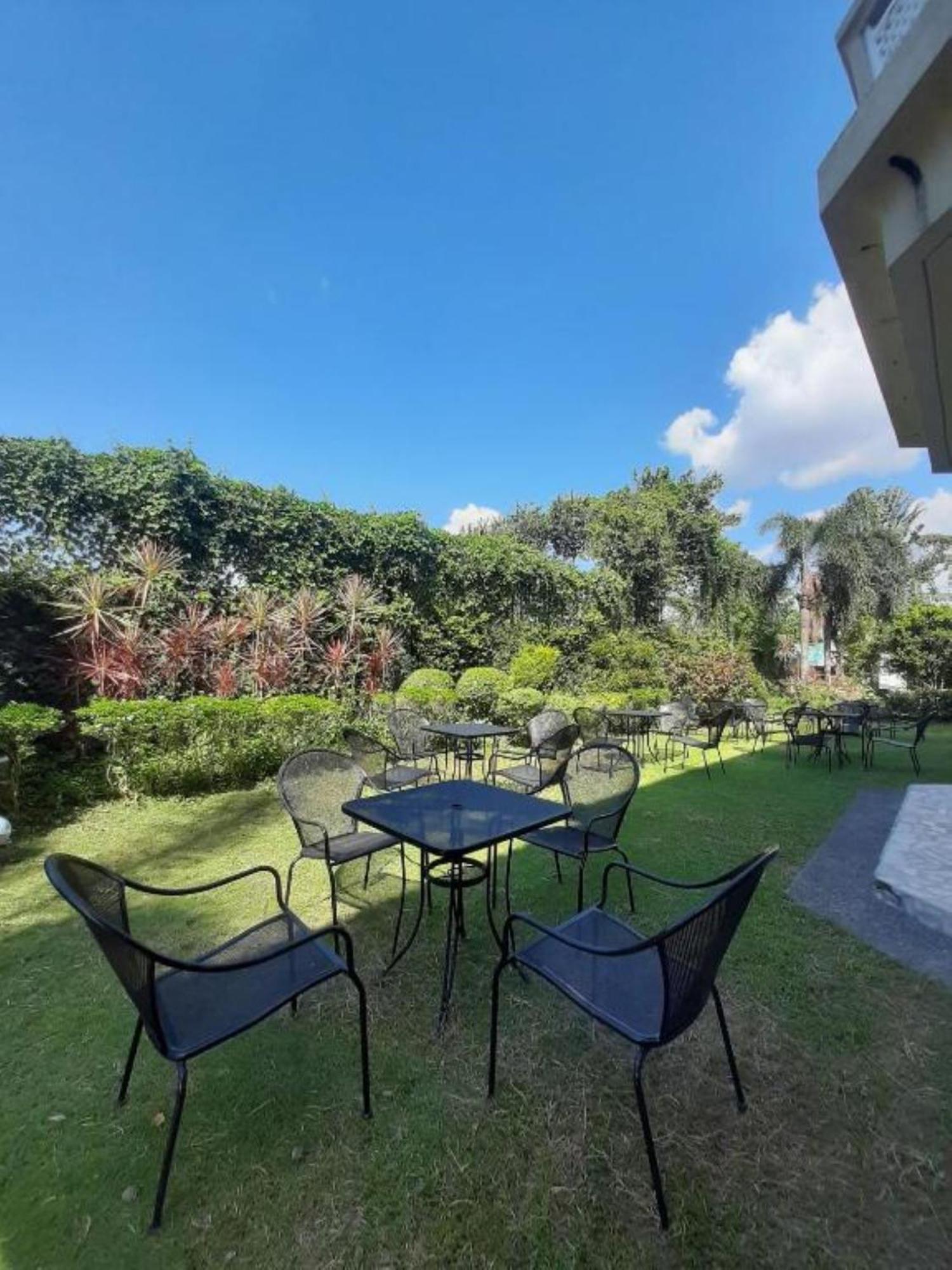 Reddoorz At Balatas Magsaysay Road Naga City المظهر الخارجي الصورة